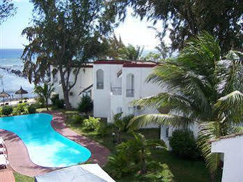Oasis Beach Club Pointe aux Piments Exterior foto